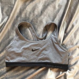 I’m selling a Nike sports bra!